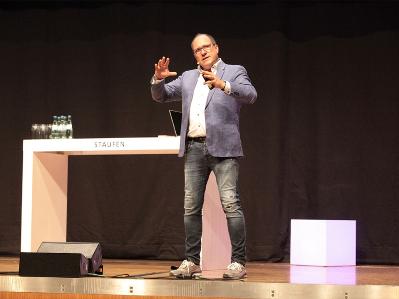 Kongress BestPractice Day 2019 STAUFEN.AG Speaker Bühne
